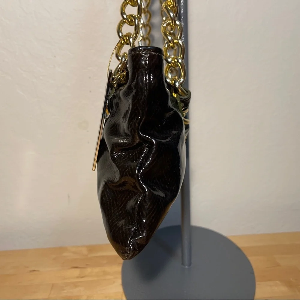 GOLDENBLEU Patent Leather Chain Strap Shoulder Bag Y2K Statement Purse